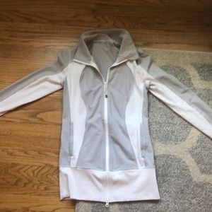 Lululemon Define Jacket in White/Gray Stripe